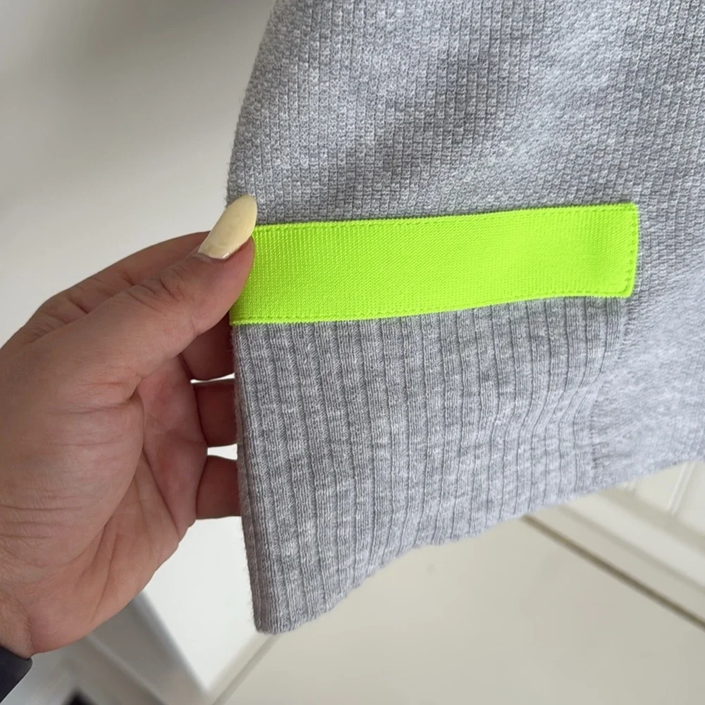 Lisa Todd Gray Long Sleeve Cotton Linen Blend Light Knit Sweater - Neon - Picture 4 of 7